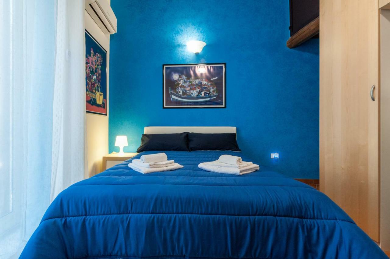 Kasavucciria Apartments ปาแลร์โม ภายนอก รูปภาพ