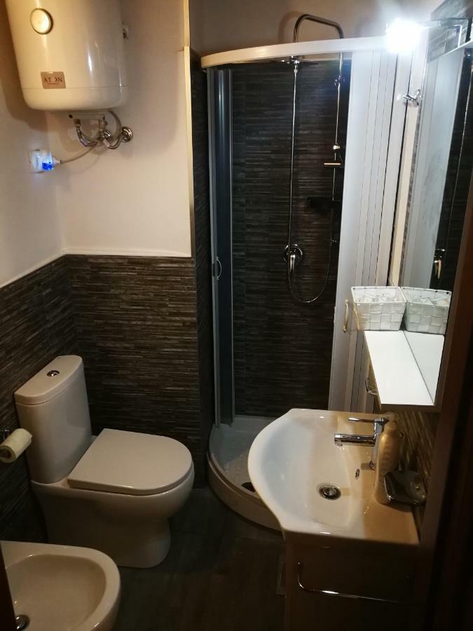 Kasavucciria Apartments ปาแลร์โม ภายนอก รูปภาพ